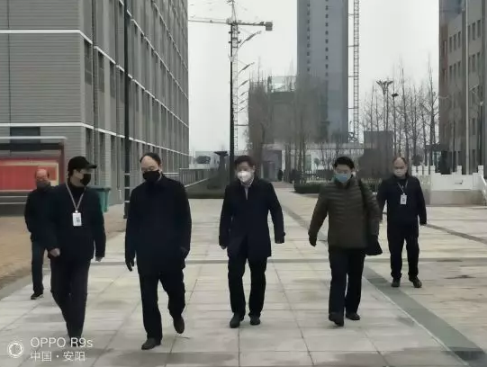 市教育局第四督察组到飞翔学校督导检查新冠肺炎疫情防控及开学前准备工作 