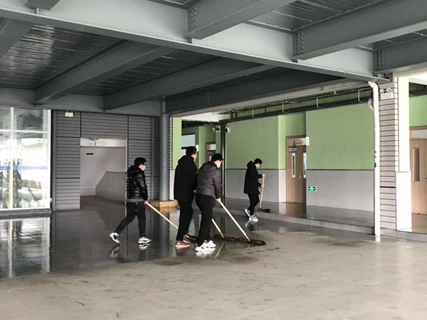 疫情当前，坚守岗位的你，真美真帅