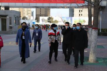 助力创卫迎复审，绿色校园文明城--市教育局第二督导组莅临我校督查创卫复审暨疫情防控巡查